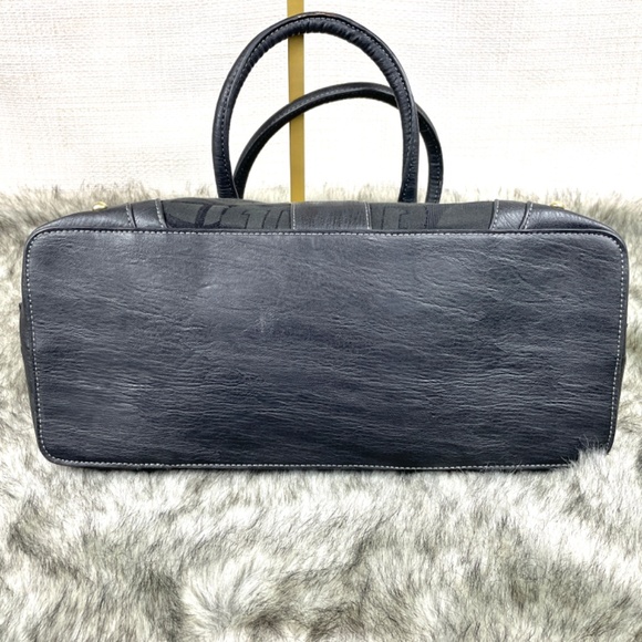 Etienne Aigner Black Signature Canvas Doctor-Style Satchel EUC - Picture 14 of 16